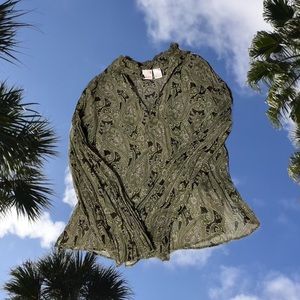 Paisley top